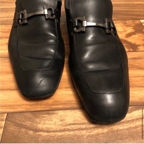 Salvatore Ferragamo Black Leather Loafers main image 4